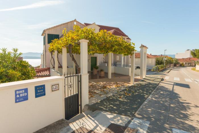 Apartments Lux