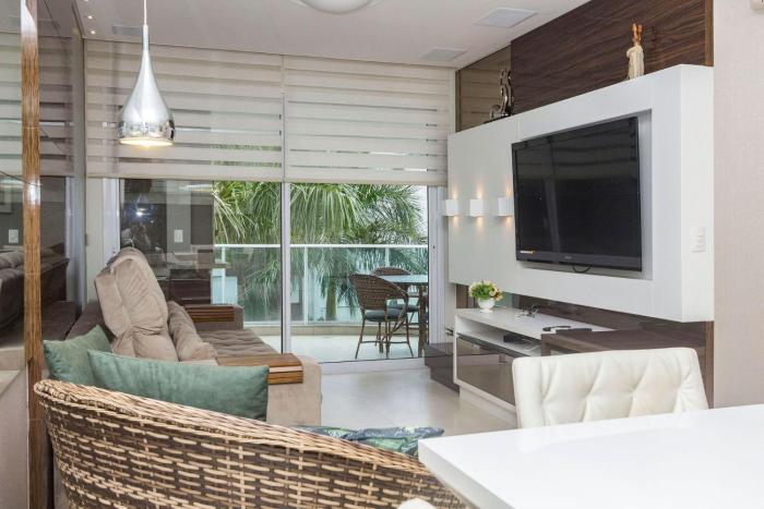 Boulevard 205A - Excelente apartamento em condomínio de luxo no centro de Bombinhas - Piscina - Jacuzzi - Academia - Portaria 24h.