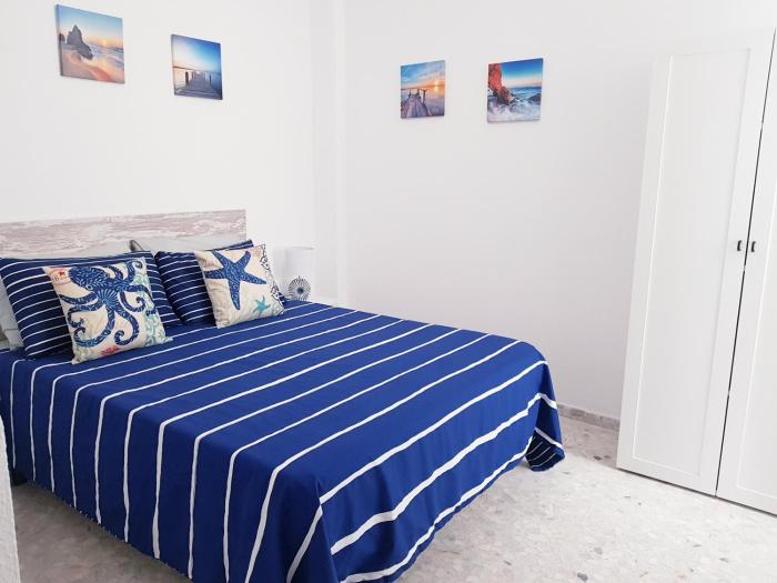 Apartamento Conil Playa & céntrico, con Aire Acond y WIFI -SOLO FAMILIAS Y PAREJAS-