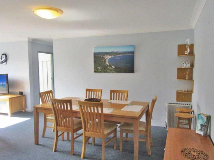 Silvana Court 11 close to the water and clubs