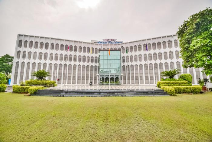 HOTEL MENAAL RESIDENCY