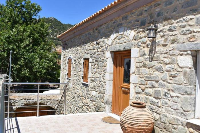 Taygetus apartments