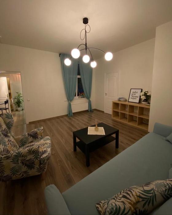 JOMAS STREET APARTMENTS