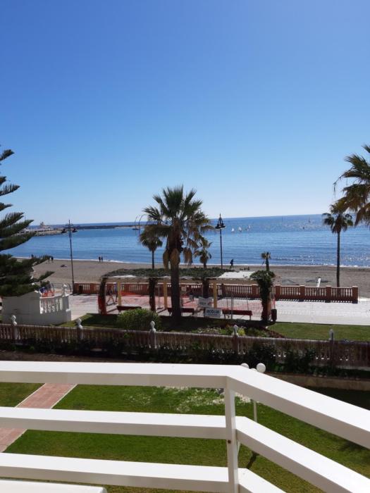 Front beach and swimmingpool in Benalmadena Costa