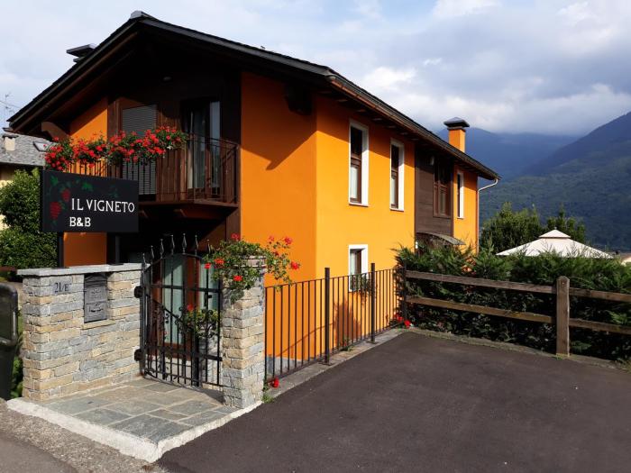 Il Vigneto Rooms & Breakfast - Valtellina Panoramic View