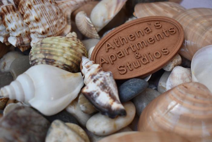 Athenas Apartments & Studios