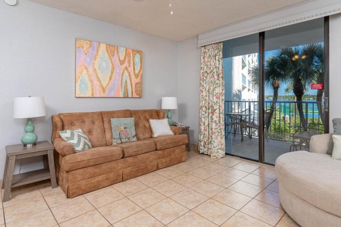 Gulf Shores Surf & Racquet Club #207A