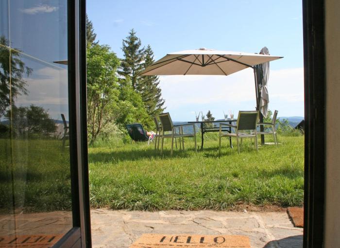 Reich an Himmel - Himmelsreich - Villa in den Bergen auf 1050m