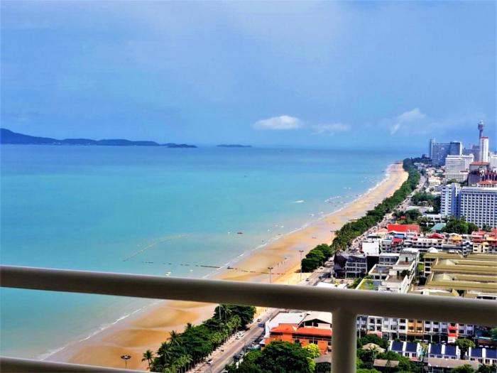 30th Floor Sea View Studio at View Talay 8