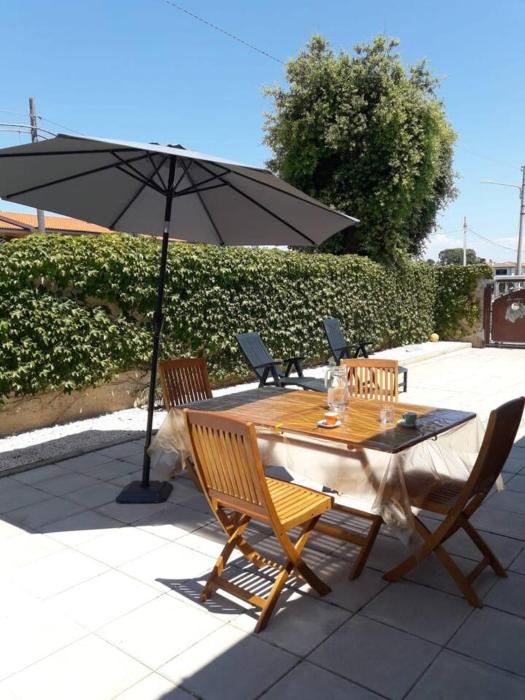 Villetta al mare con ampio giardino privato