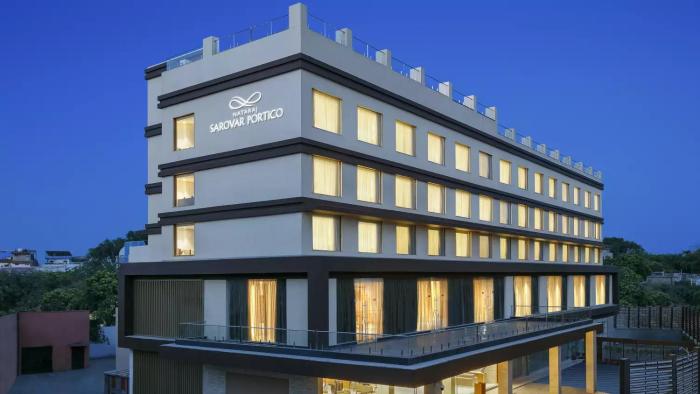 Nataraj Sarovar Portico