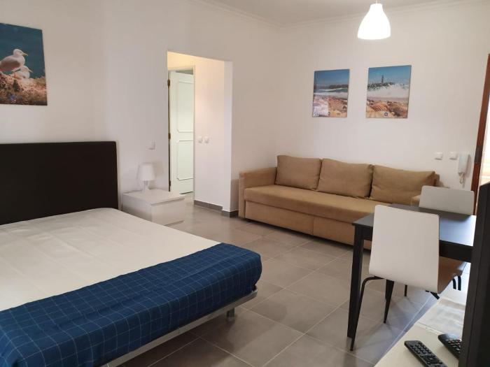 Varandas do Mar 3- Remodelado, Wifi, 150mt Praia