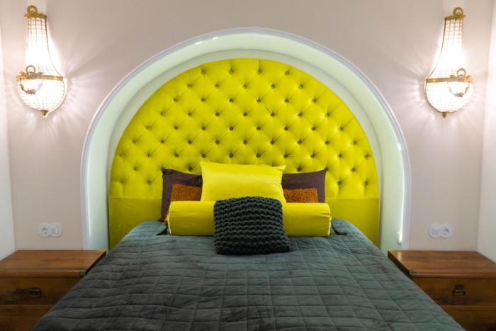 Трирівневий лофт із спальнею-укриттям SELF Check-in 247