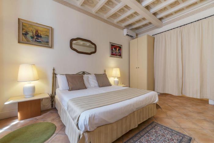 Fontanella Borghese Apartment - FromHometoRome