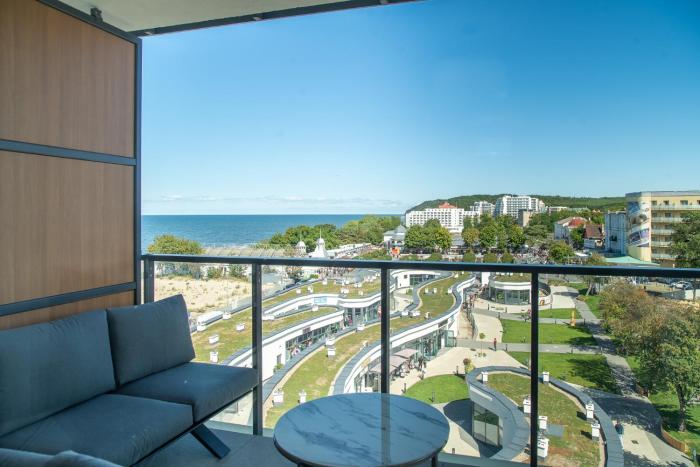 Family Holiday Apartment Aquamarina Prima by Noclegi Renters