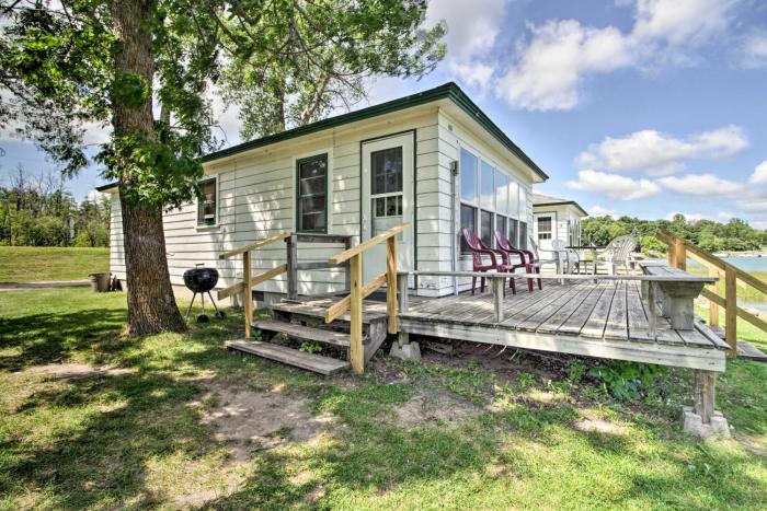 Pet-Friendly Beachfront Dent Cabin w Grill!
