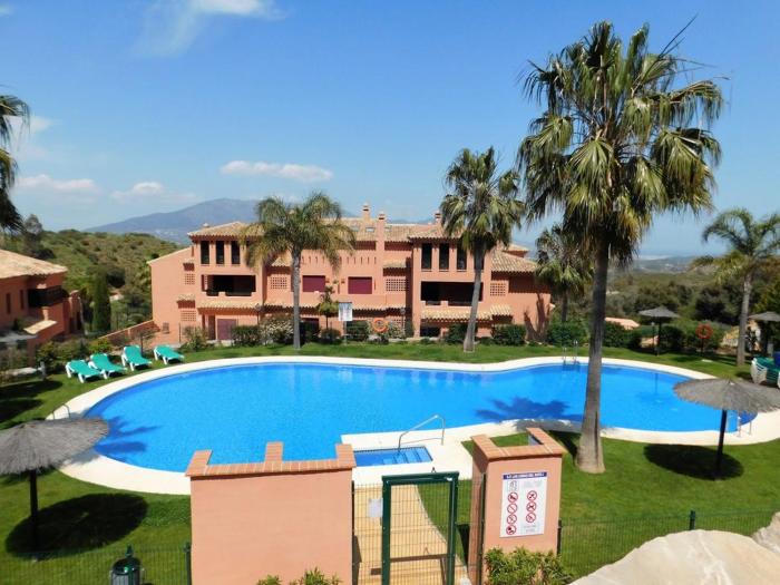 El Soto de Marbella FREE Golf-Tennis-Padel-Gym 2 Bedroom Penthouse