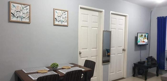 Apple Transient House