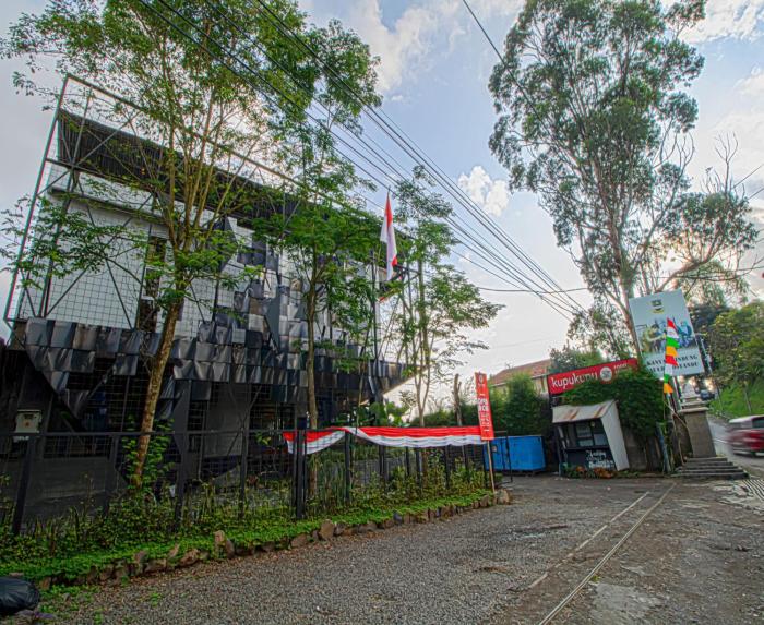 DJourney Hotel Lembang by Escotel