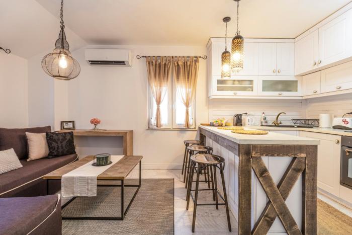 Stylish 1BD Flat with a terrace near the centre of Plovdiv