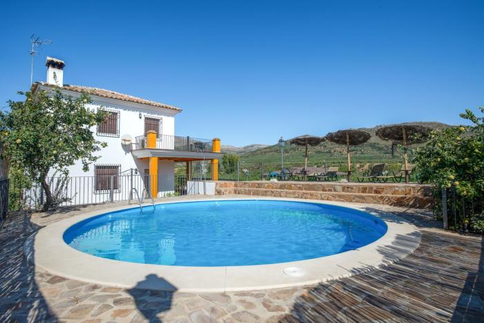 5 bedrooms house with private pool and enclosed garden at Carcabuey