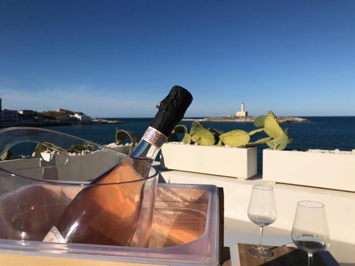 Romeus al Fortino dimora sul mare