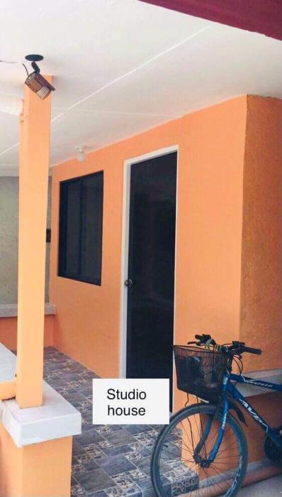 Perlies Inn Studio House