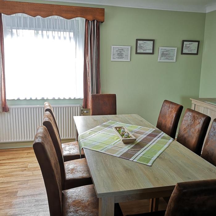 Ferienhaus Neuville in Medendorf , ruhige Lage,