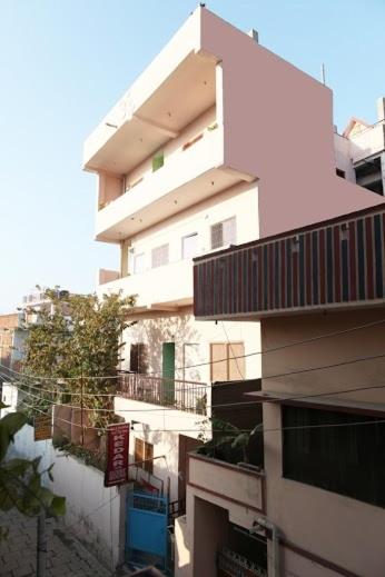 Kedar Guest House -Feel At Home