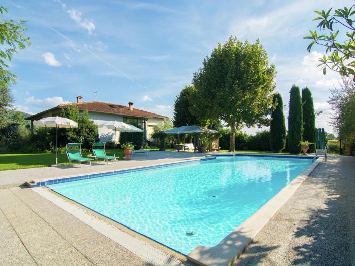 Holiday Home in Cortona with Pool