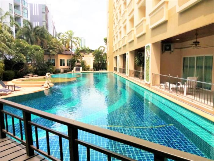 Large Studio Condo Jomtien - Sleeps 2