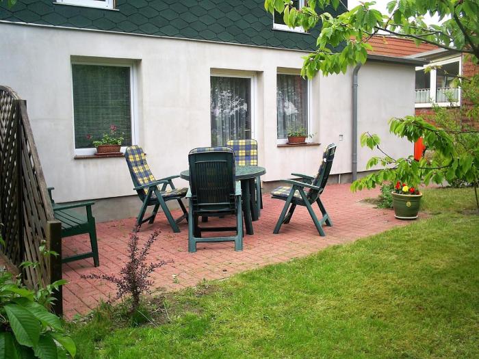 Ferienhaus mit eigener Terrasse in Russow