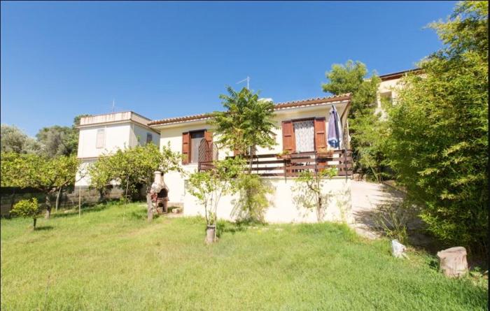 Spacious house in Lido di Noto with terrace and garden