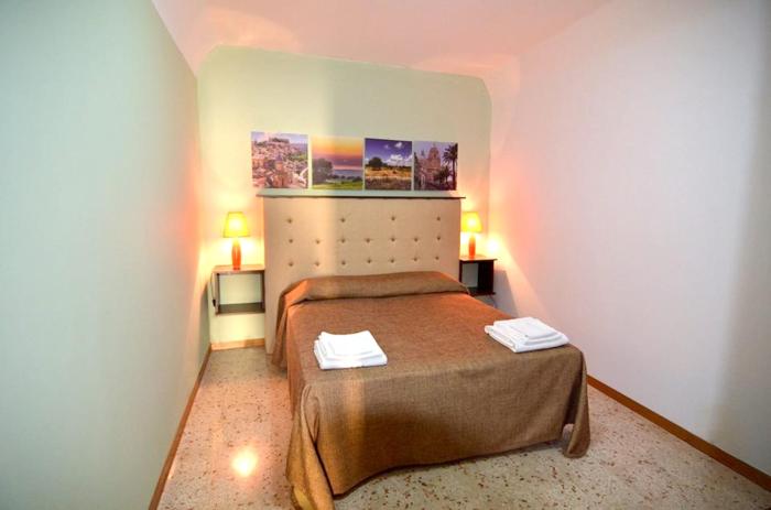 Chic Apartment in Ragusa, 70m², View