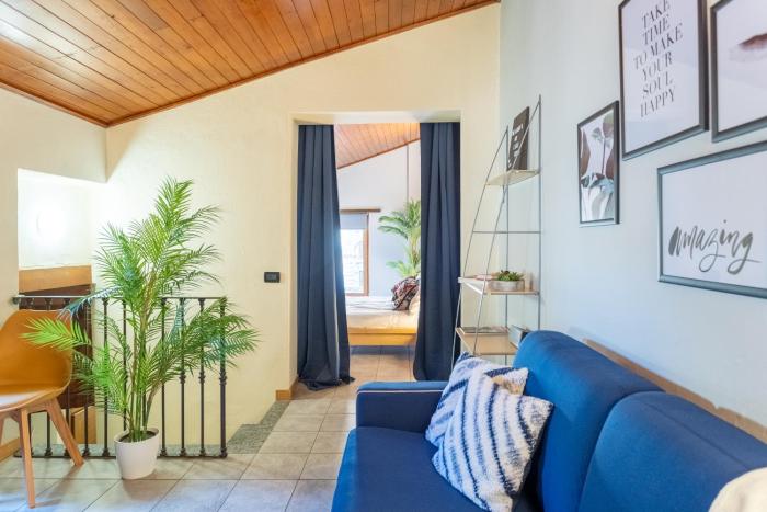 Blue Attic - Historical Como City Center by RentComo