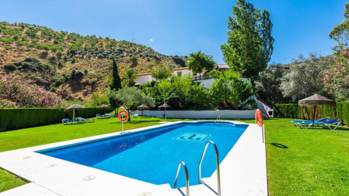 Villa Lagar Martinez Malaga by Ruralidays