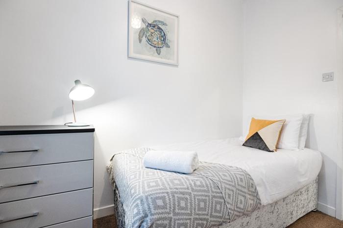 Contractor House - TVs inRooms - Parking