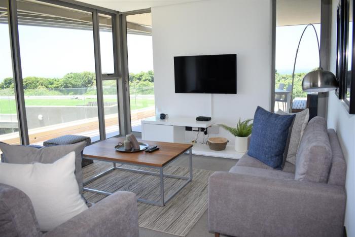 Pebble Beach 301 Penthouse, Sibaya