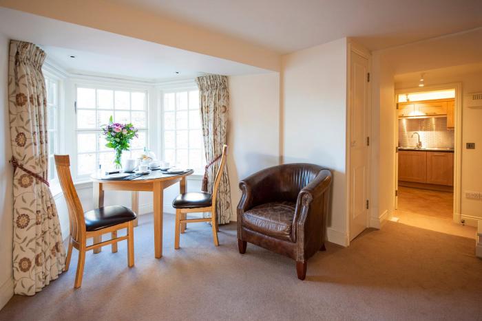 Oberon River View Apartment