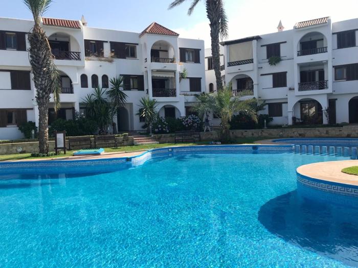 Spacious apartment with terrace in Cabo Negro, 70 m² + Pool