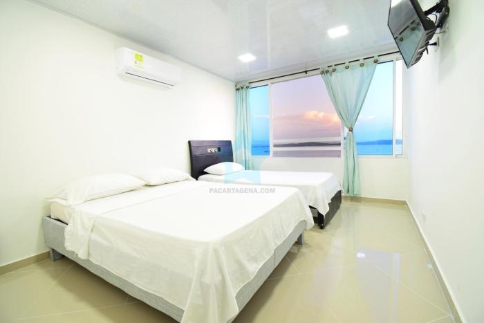 Luis del Mar - Edificio Nuevo Conquistador