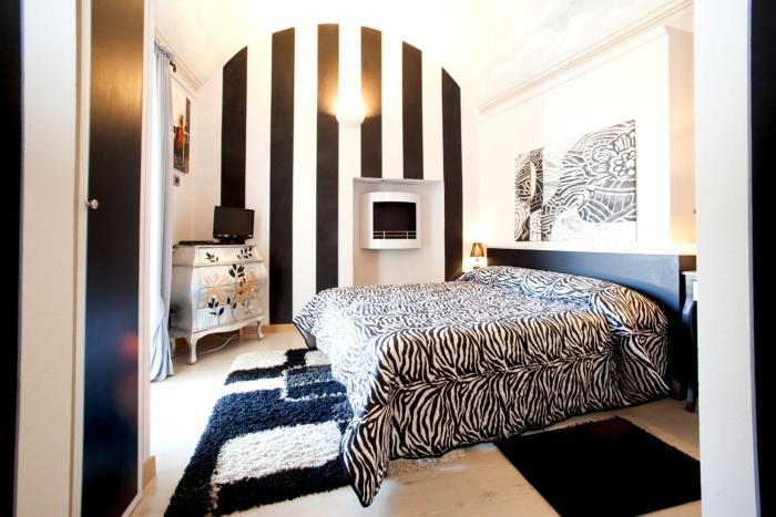 Comfortable studio in Piazza, 30 m², fireplace & balcony