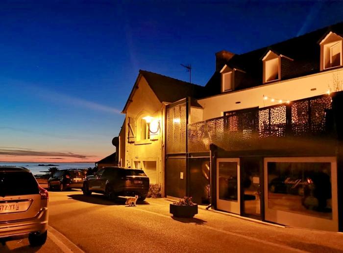 Maison charmante avec vue sur la mer à Locquirec