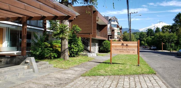Hotel Costanera Pucón