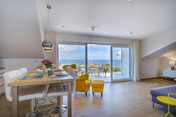 Penthouse Design Beach Ferienwohnung direkt am Meer mit unverbautem Blick über die Adria