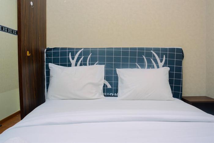 Beautiful 2BR with Direct Access to Pool Green Bay Pluit Apartment By Travelio