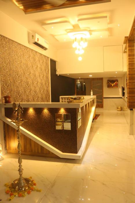 Hotel Palm Beach Pride