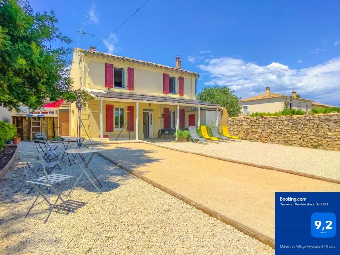 Maison de Village Atypique 8-10 pers