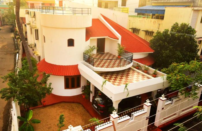 Villa Marinaa 6 Rooms Property Near white town and Pondy Marinaa Beach