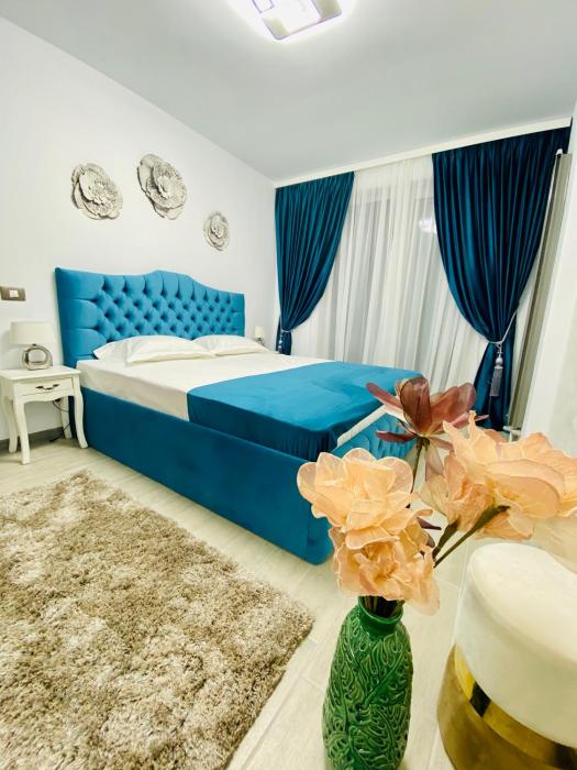 Teodora Summer Suite By Alezzi